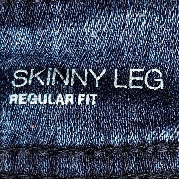 INC International Concepts Regular Fit Skinny Leg Jeans in Blue Wash Women’s 4P - Picture 10 of 11